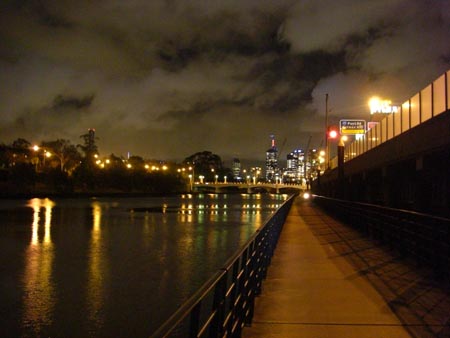 yarra_night_motorway.jpg